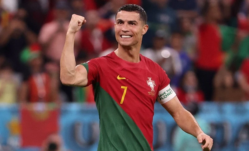 Cristiano Ronaldo - Top 5 cầu thủ vĩ đại bậc nhất thế giới hiện nay