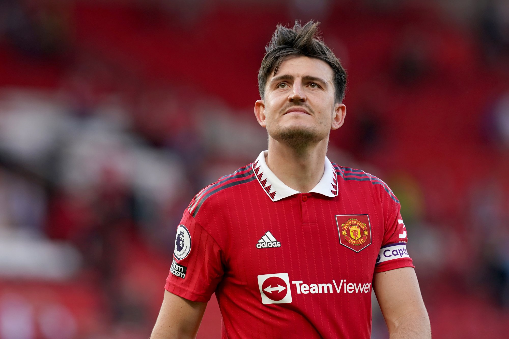 Harry Maguire sẽ chuyển khỏi Old Trafford đến West Ham hoặc Aston Villa.